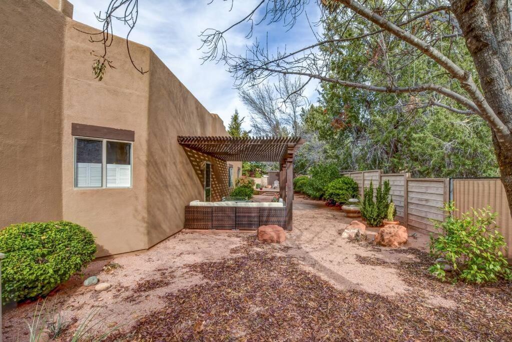 Sedona Retreat W/ Tesla Mobile Charger Villa Exterior photo